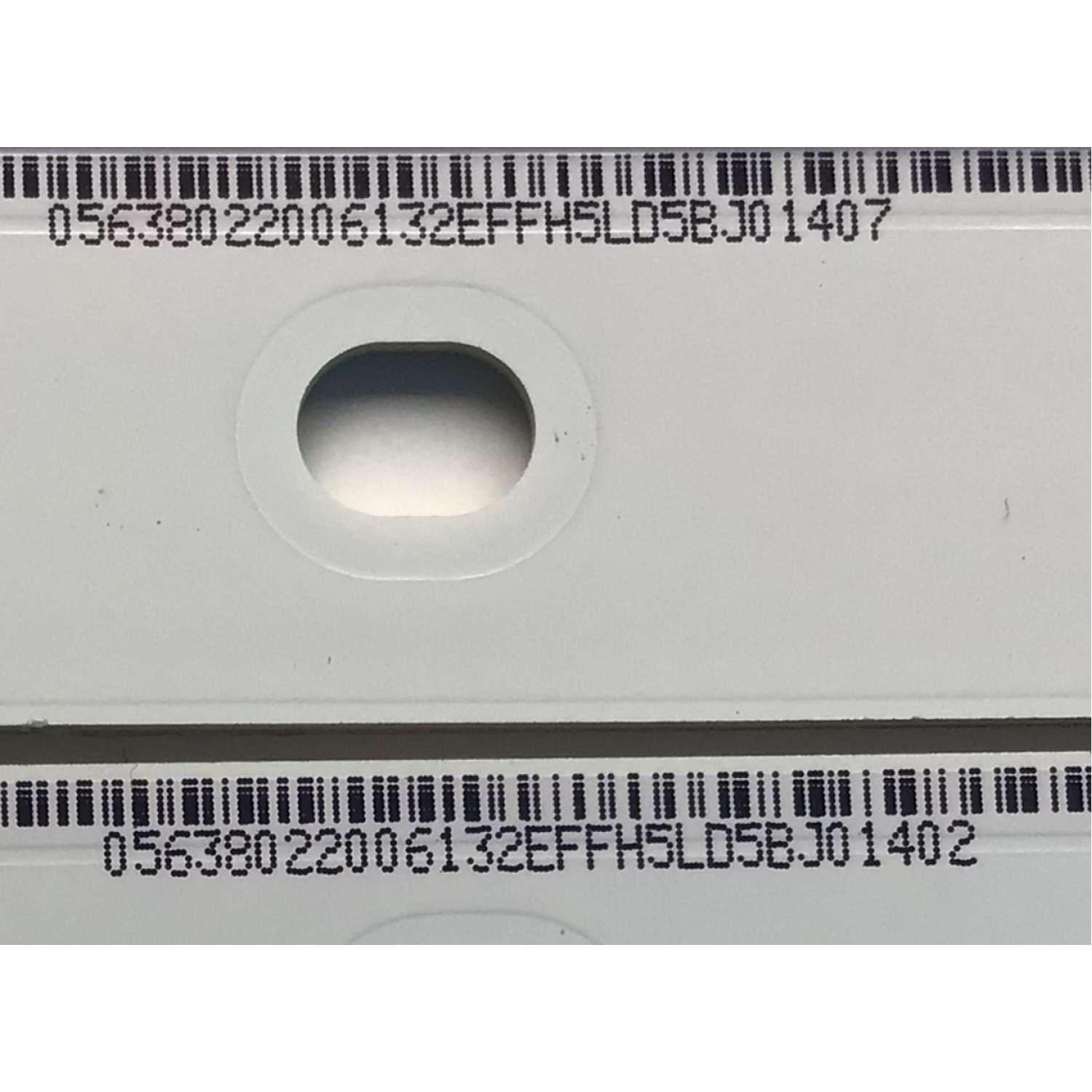 KIT DE LED'S PARA TV VIZIO (INCOMPLETO SOLO 8 PIEZAS) / NUMERO DE PARTE IC-C-HWX43D496R / IC-C-HWX43D496L / 05638022006132EFFH5 / F105N6R(P39)F-N02 / Y15E43 / PANEL T430HVN01.0 / MODELOS D43-D2 / E43-C2 / NOTA IMPORTANTE:KIT CONSTA DE 10 PIEZAS EN TOTAL - Imagen 6